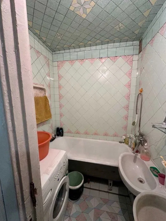 продажа многокомнатной квартиры номер A-173878 в Приморском районе, фото номер 11
